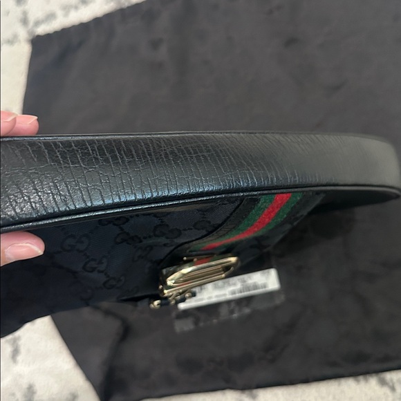 GUCCI Sherry Line GG Pattern Hand One Black Canvas Leather Gold Hardware - Picture 7 of 10